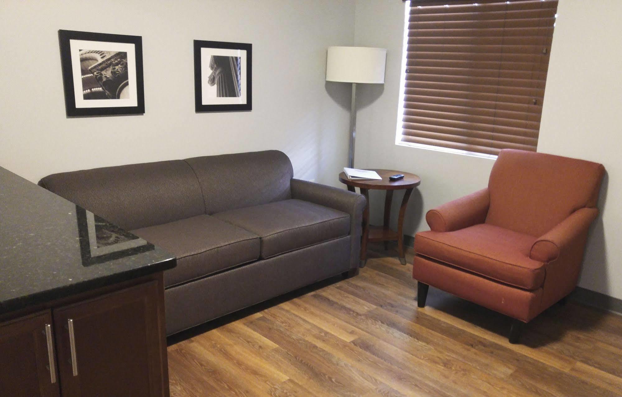 Affordable Suites Of America بورتاغ المظهر الخارجي الصورة